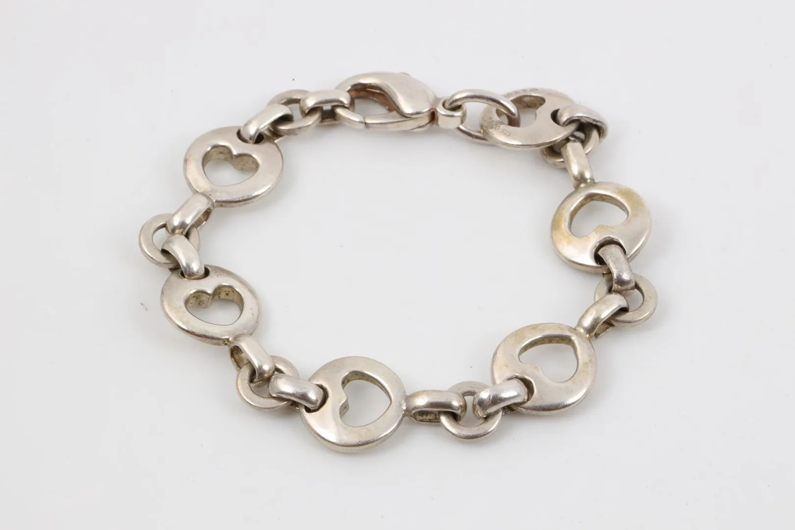 7.5" Tiffany & Co. 925 Silver Stencil Heart Bracelet (26.68g.)