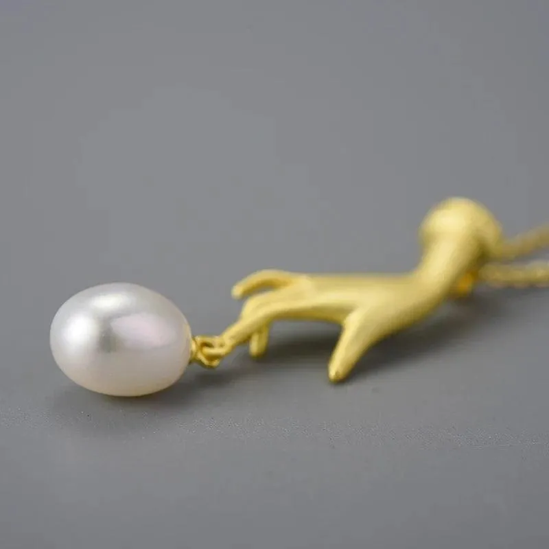 925 Sterling Silver LFJF0094 Pearl Hand Pendant Necklace Charm Jewelry