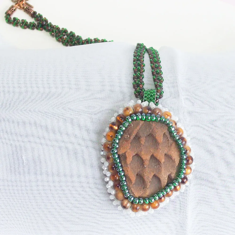 Aberfa, Anasazi Pottery, Beaded Cabochon Pendant, Necklace