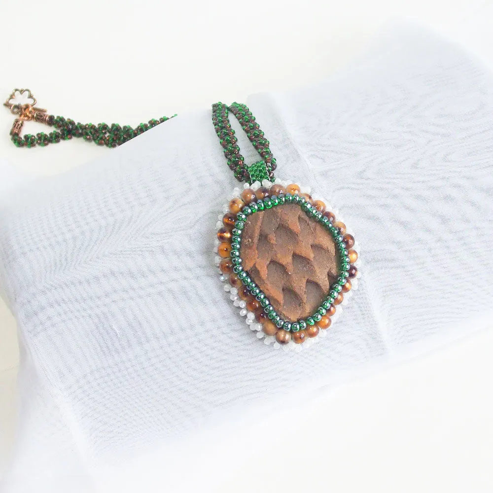 Aberfa, Anasazi Pottery, Beaded Cabochon Pendant, Necklace