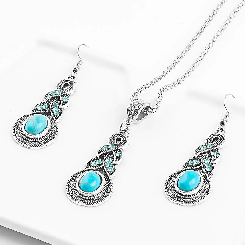 Aquamarine Resin and Crystal Necklace & Earrings Fashion Jewelry Set