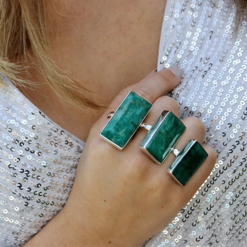 Aranya Emerald Quartz Rectangle Ring