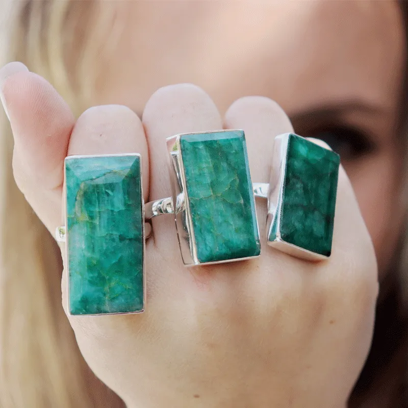 Aranya Emerald Quartz Rectangle Ring