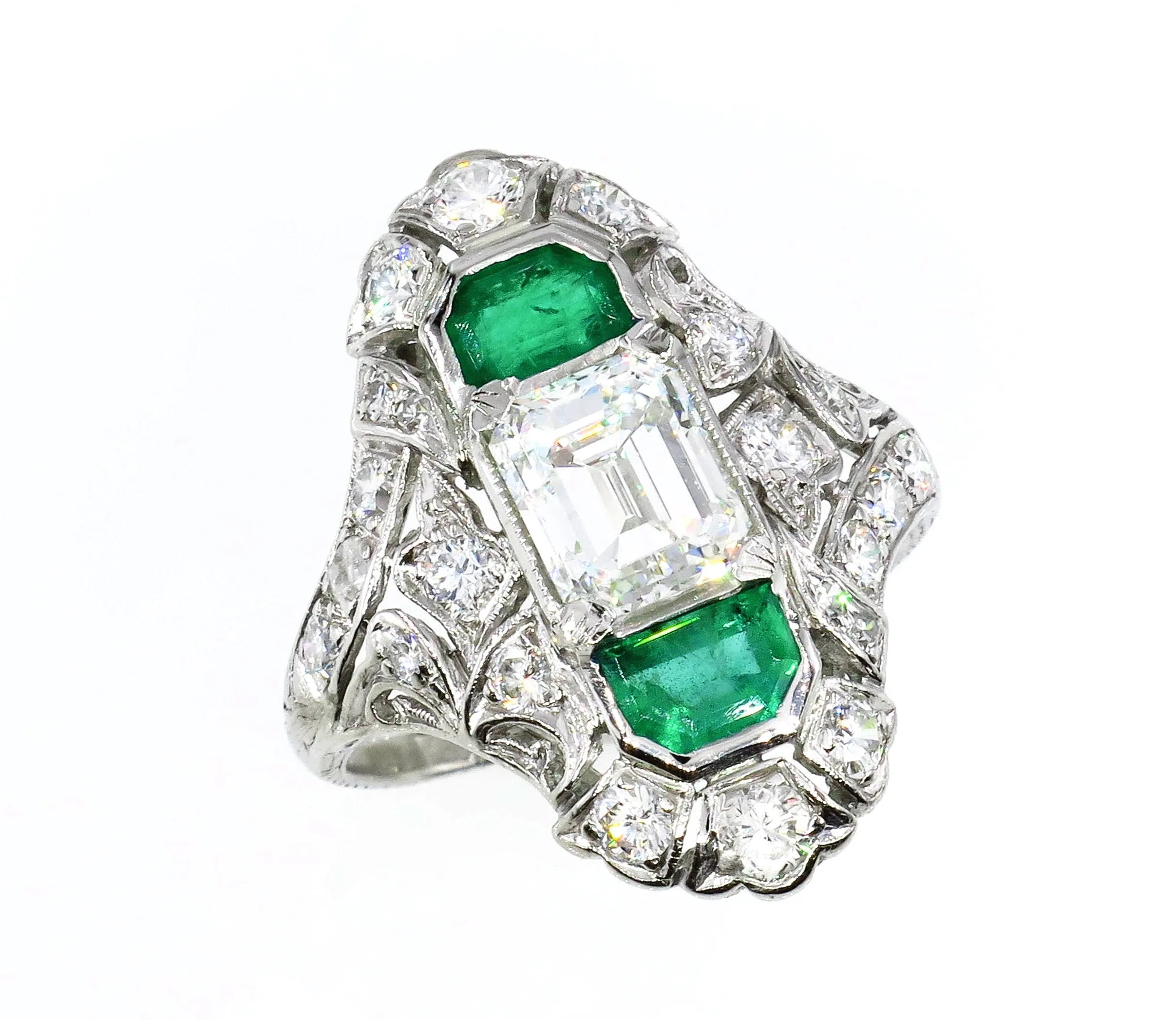 Art Nouveau 4.00ctw GIA H-VS2 Emerald Cut Diamond Platinum Ring