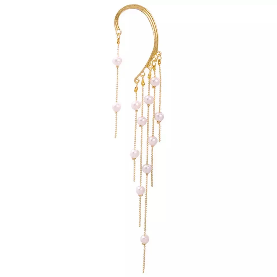 Chandelier Pearls Ear Cuff