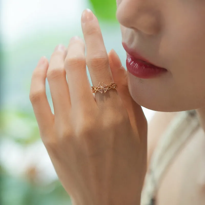 Clover Ring