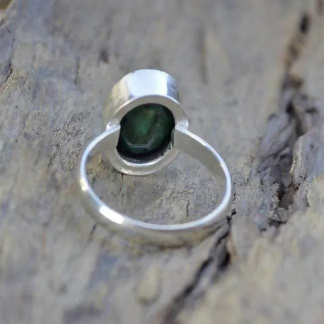 Emerald Green Oval Silver Ring, 925 Sterling Silver, May Birthstone, Handmade Jewelry, Emerald Jewelry