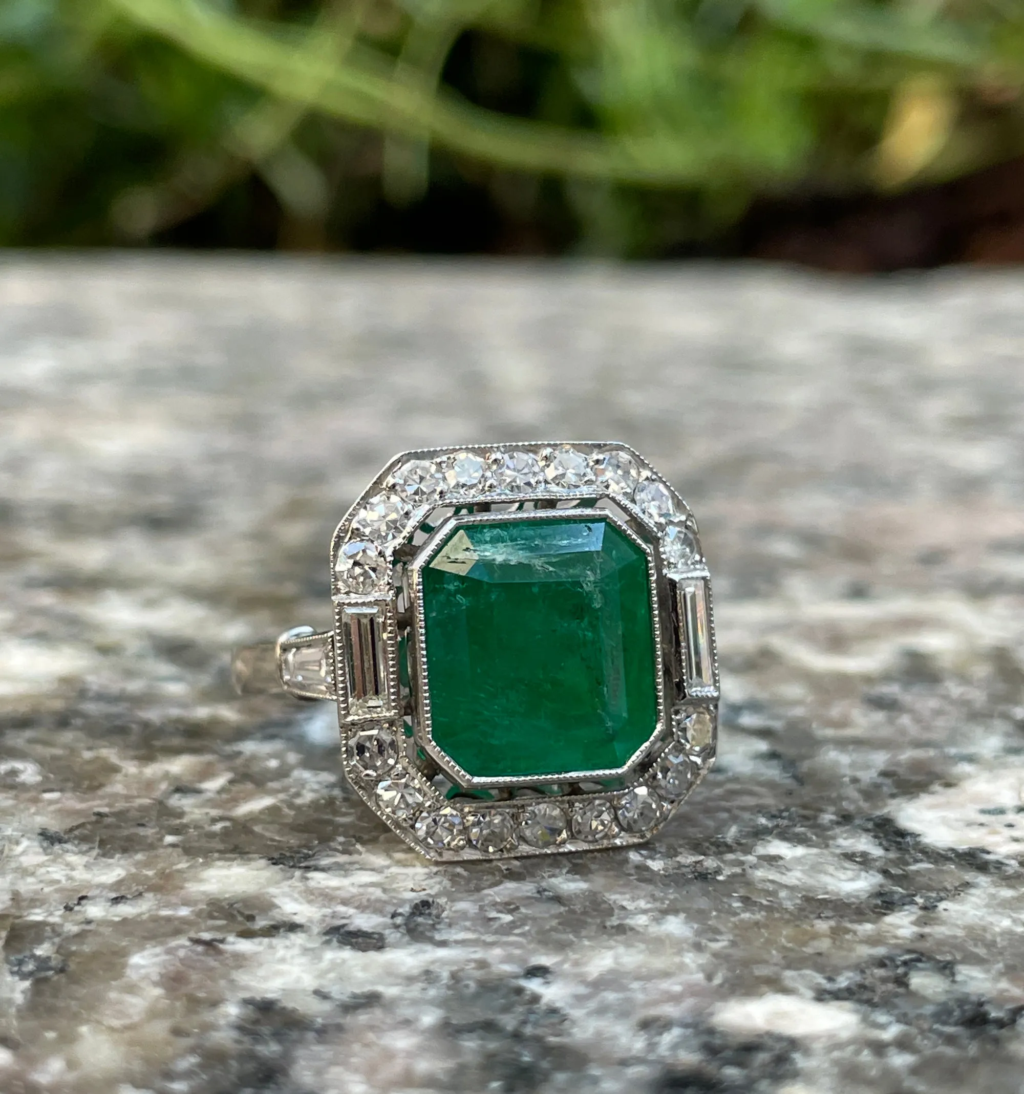 Fine Art Deco 5.50ctw GIA Green Emerald and Diamond Platinum Ring