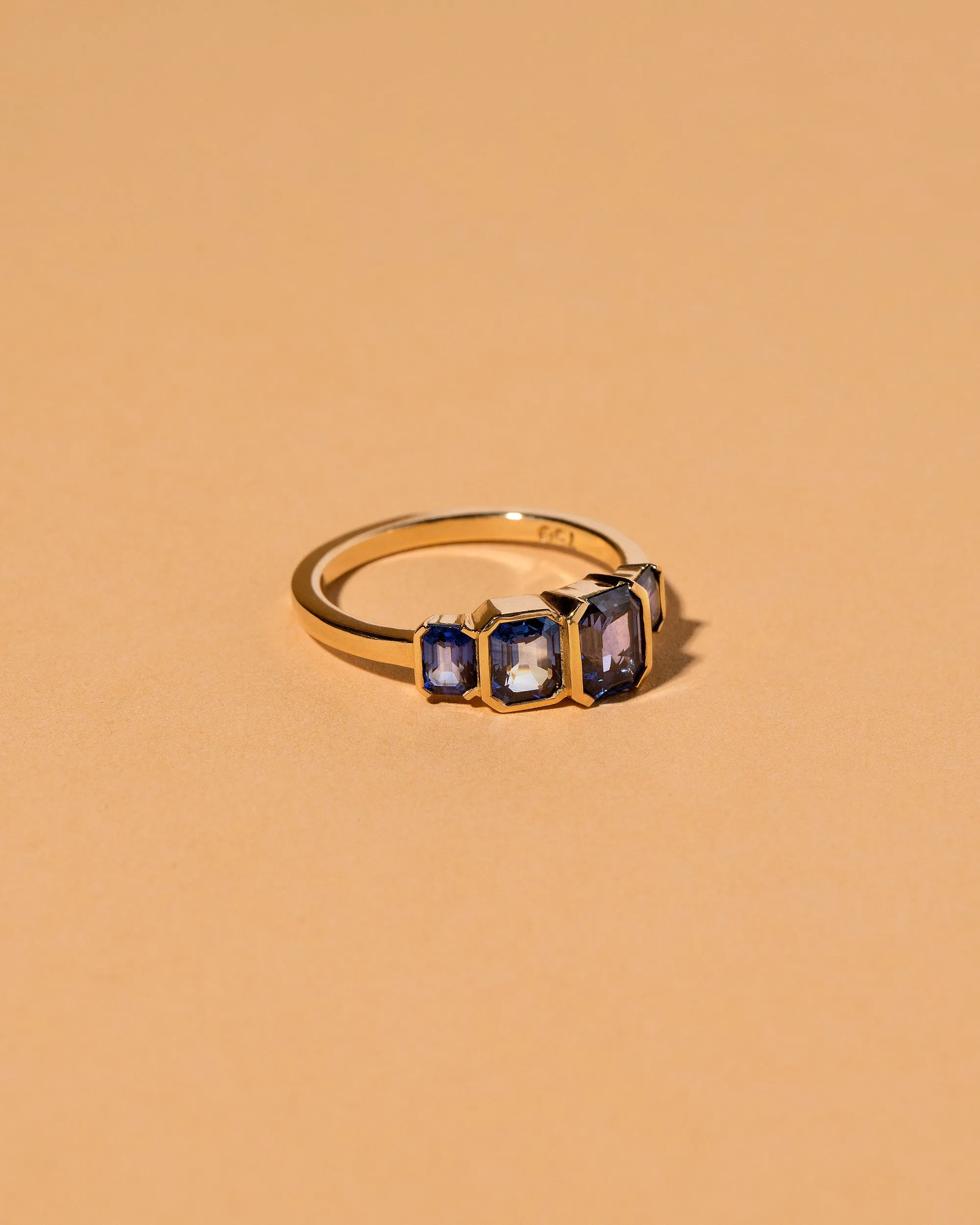 Geometric Sapphire Line Cluster Ring