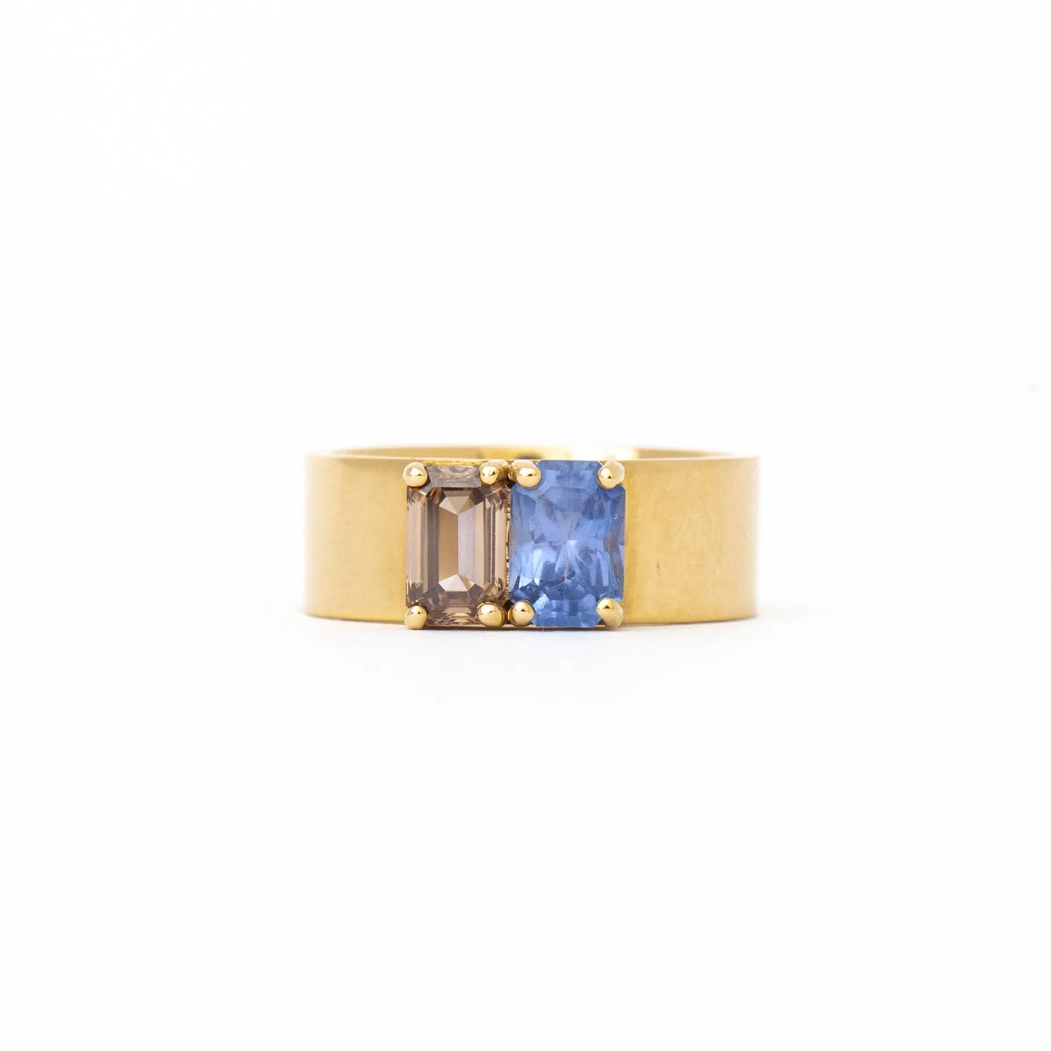 Sapphire & Champagne Diamond Menhir No. 5 Ring