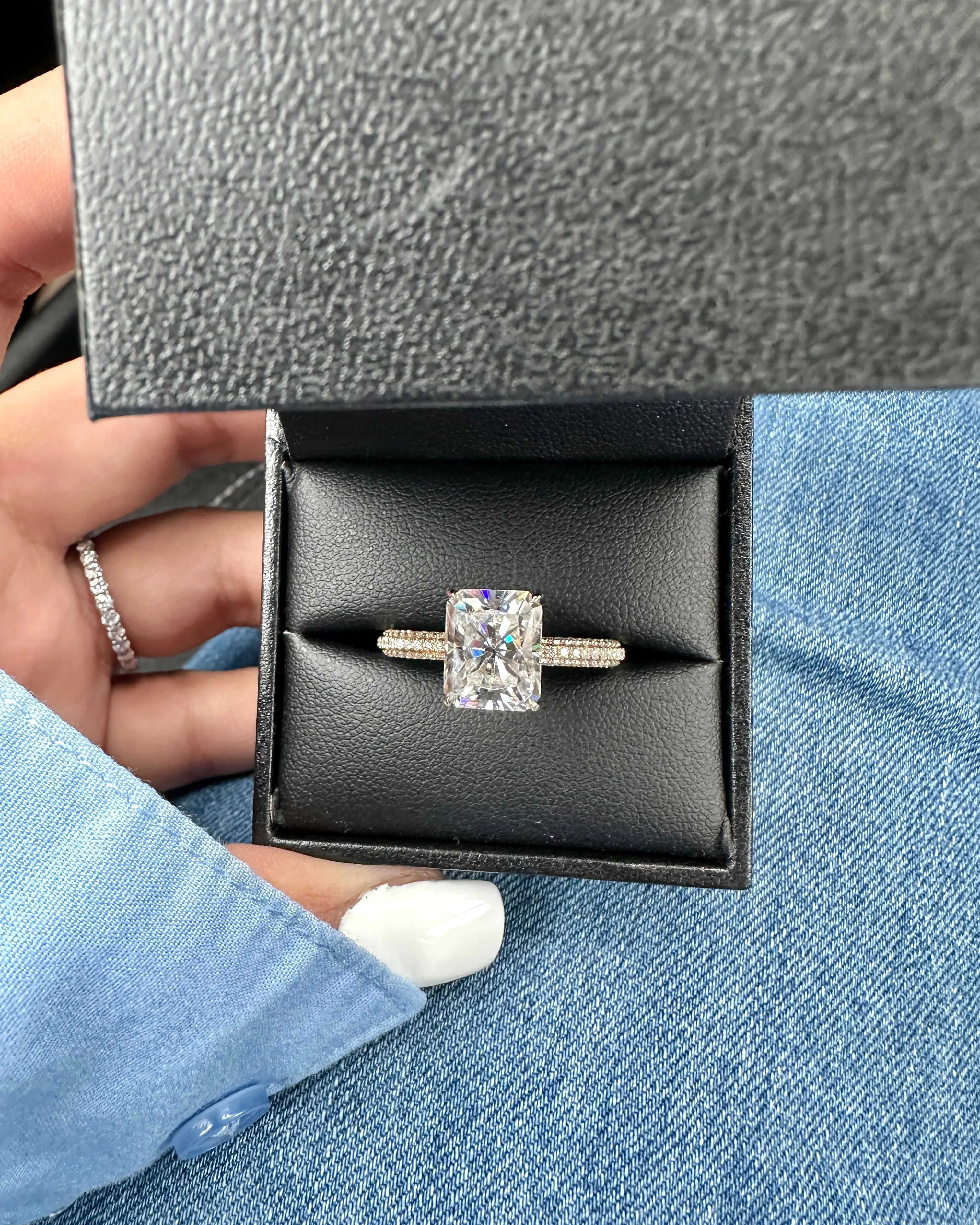 TESSA MOISSANITE RING