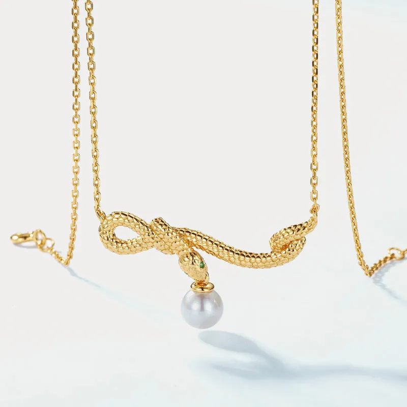 Twist Snake Pearl Necklace