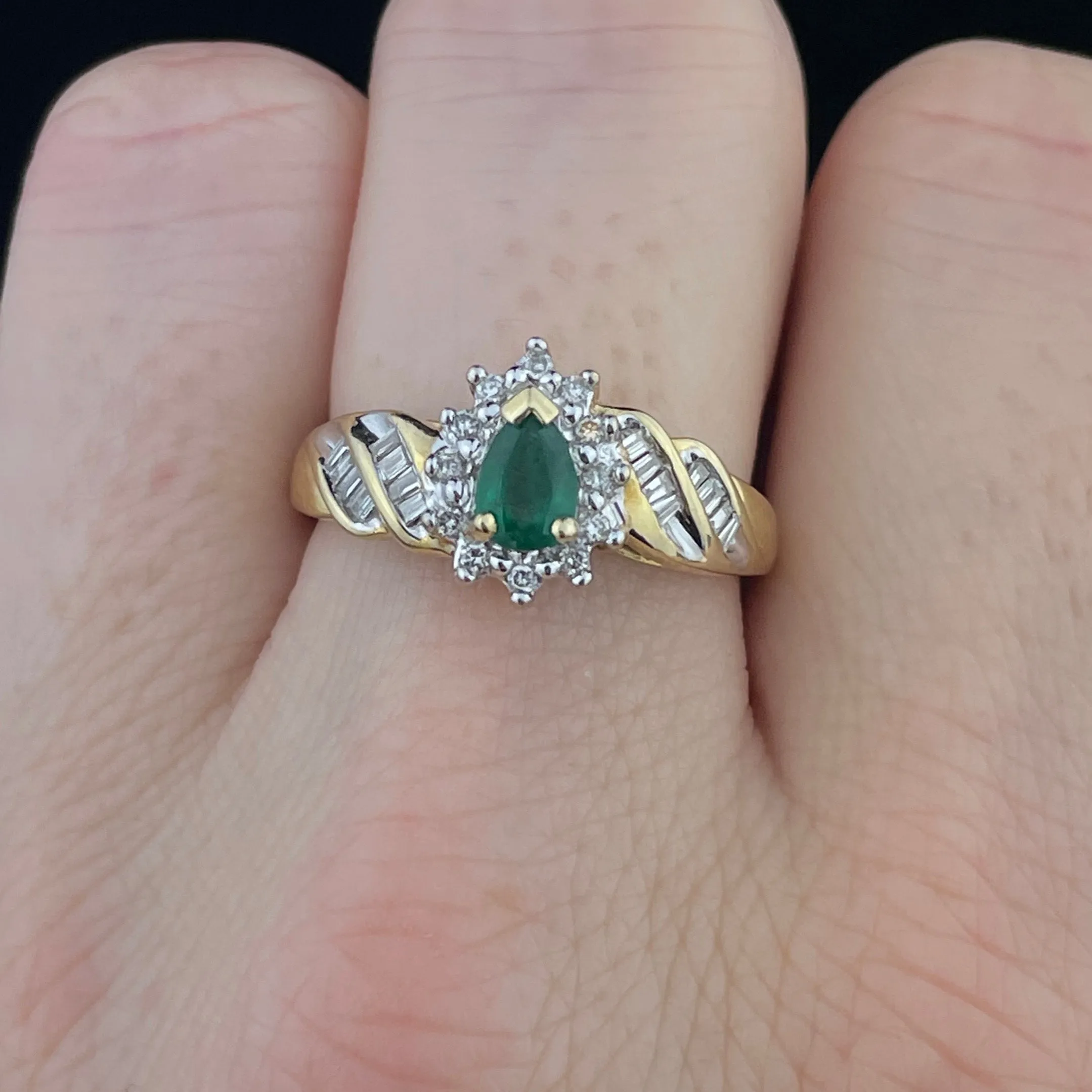 Vintage 10K Gold Pear Cut Emerald Baguette Diamond Halo Ring, Sz 8 1/4