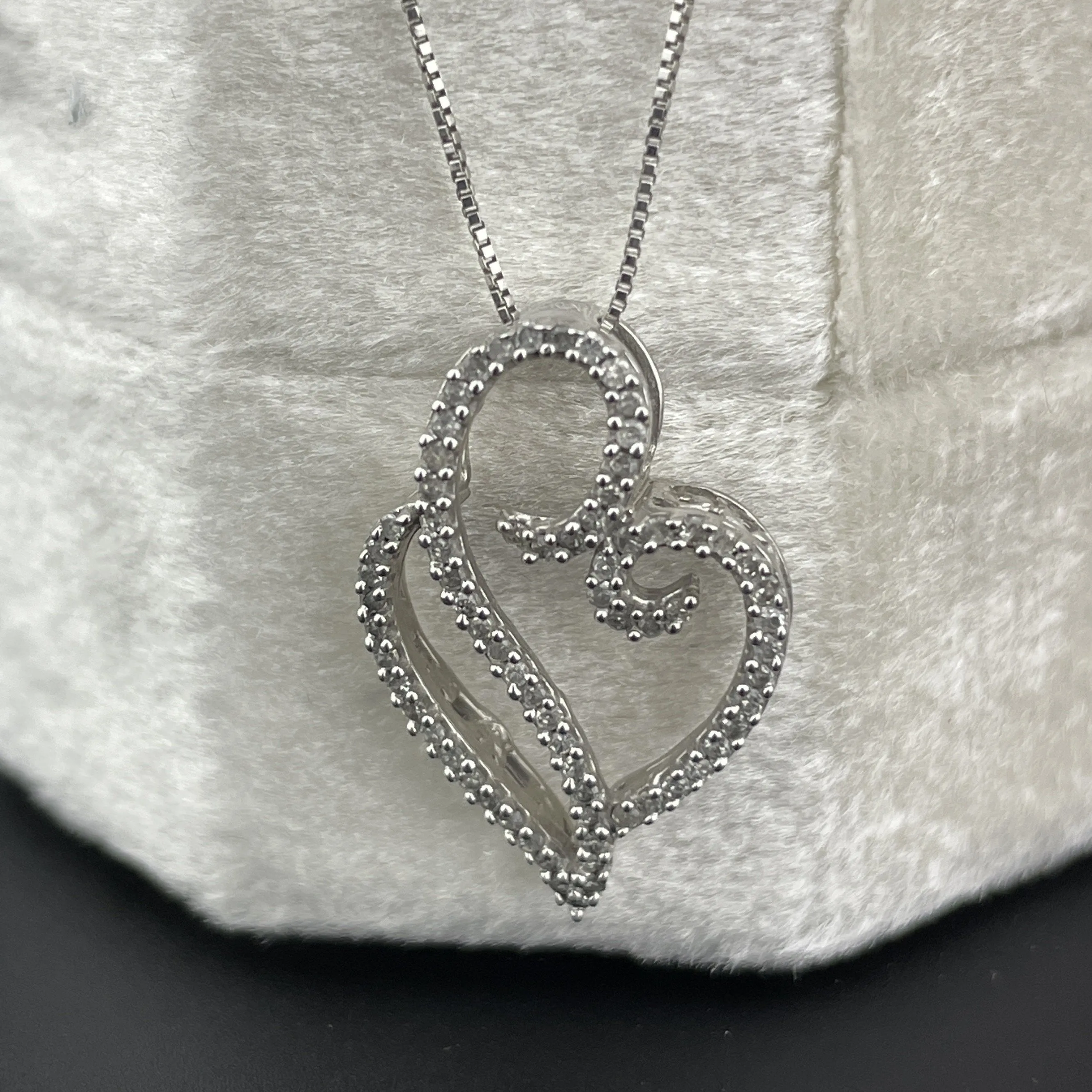 Vintage 10K White Gold Diamond Open Heart Pendant Necklace