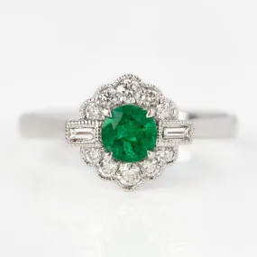 Vintage 18k Emerald and Diamond Cluster Ring Size 6.5